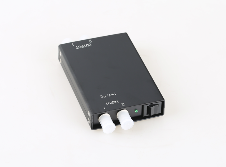 富士電(diàn)荷放(fàng)大(dà)器(qì)